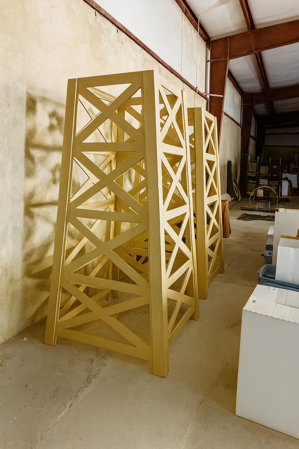 Wooden Oil Derrick Display – Gold Finish